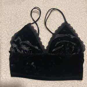 Garage velvet black top